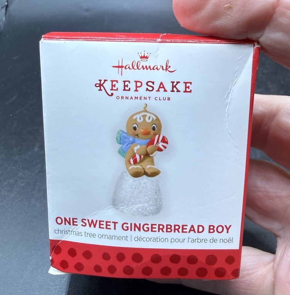 Hallmark MINI Ornament One Sweet Gingerbread Boy gumdrop KOC Club repaint 48D